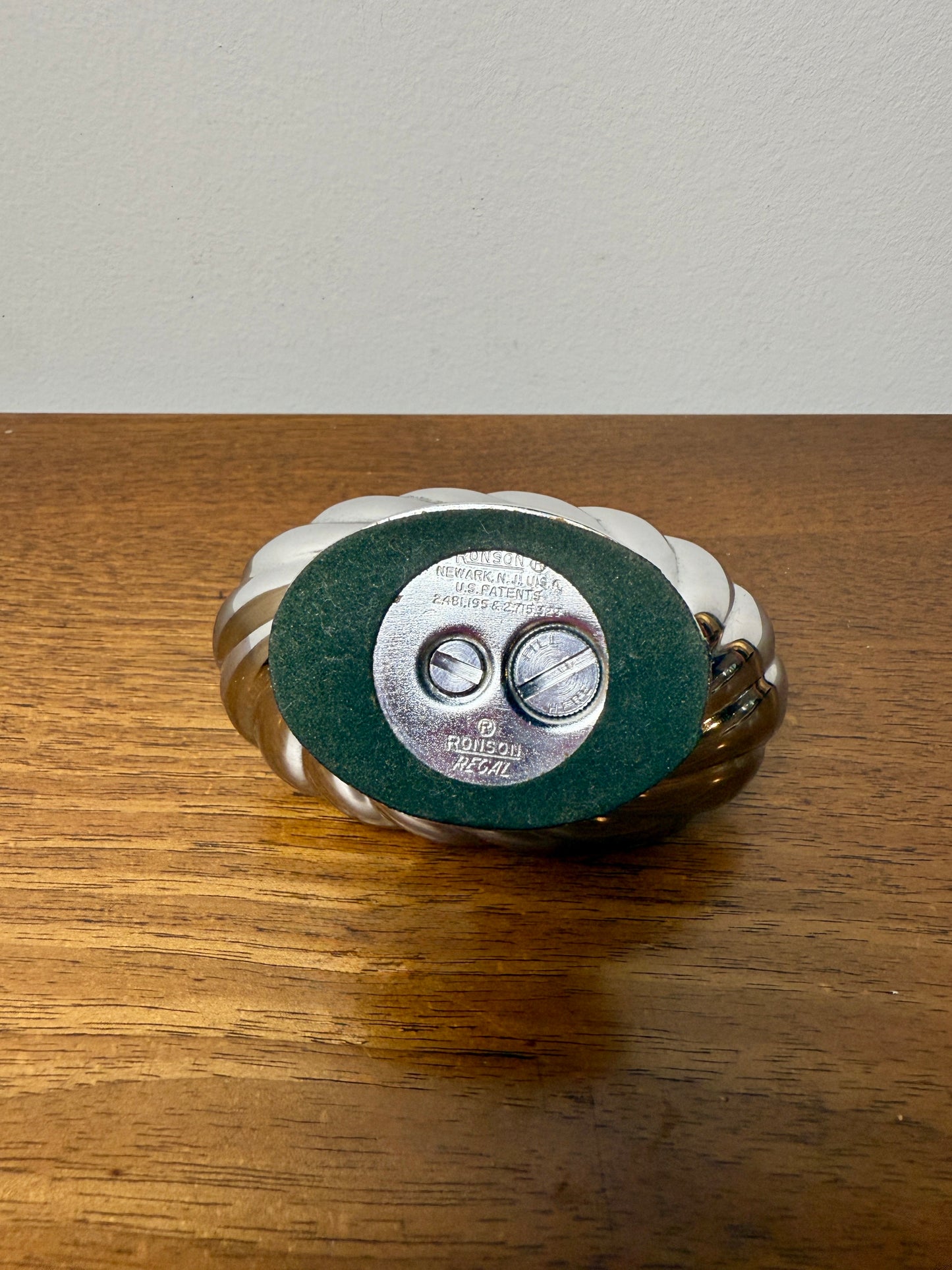 MCM Ronson Regal table lighter
