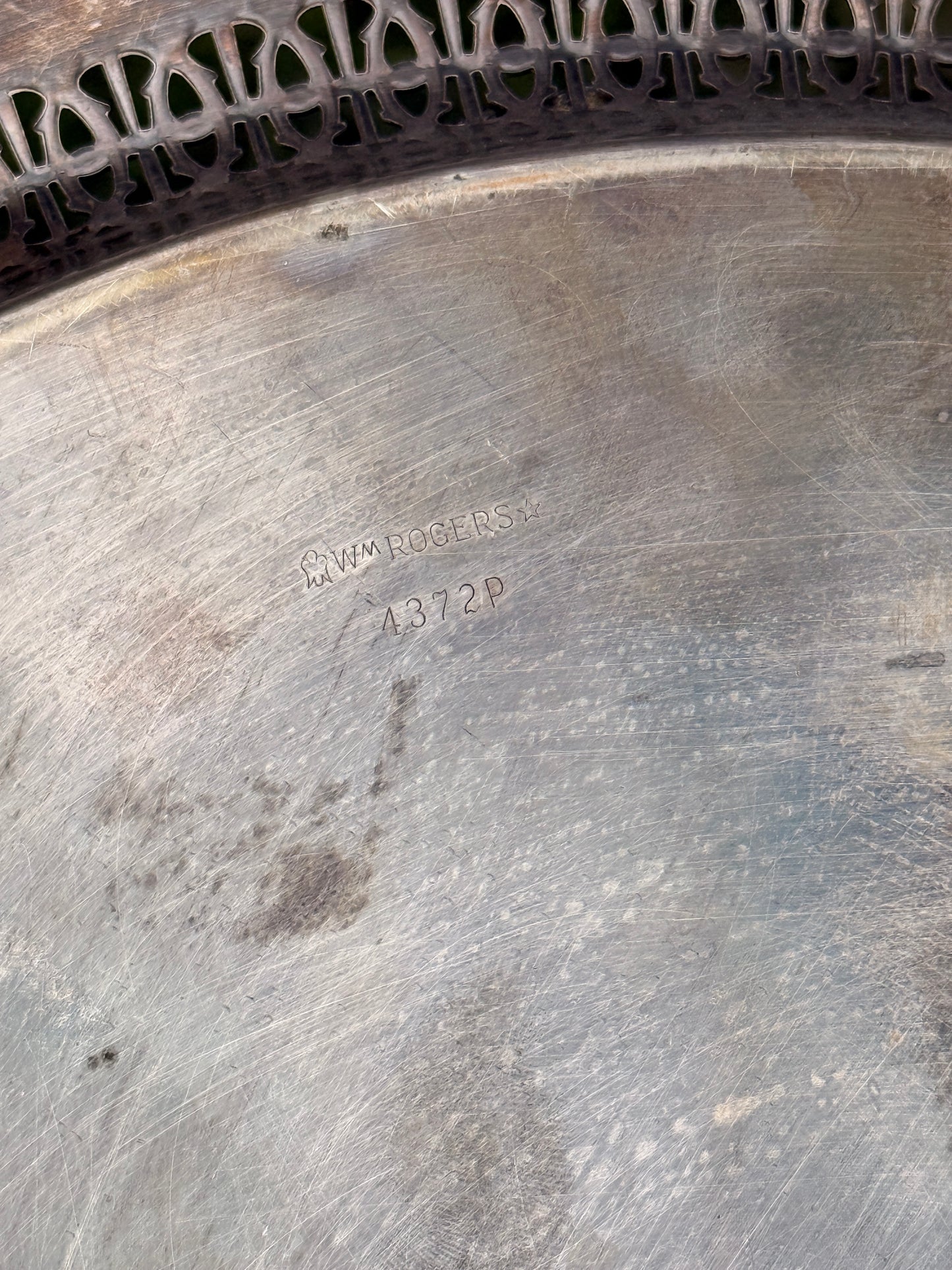 Wm. Rogers silver plate round gallery tray