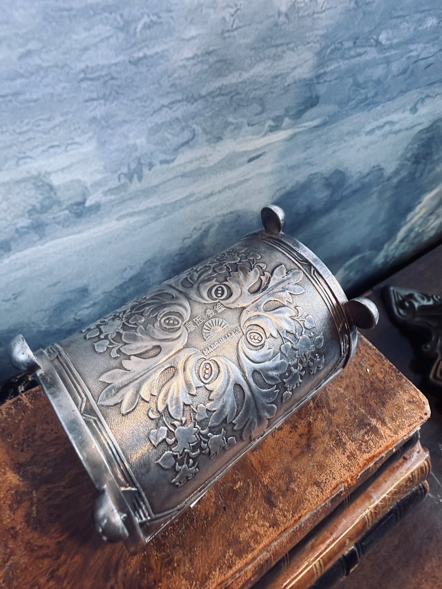 Barrel-shaped silver plate trinket box