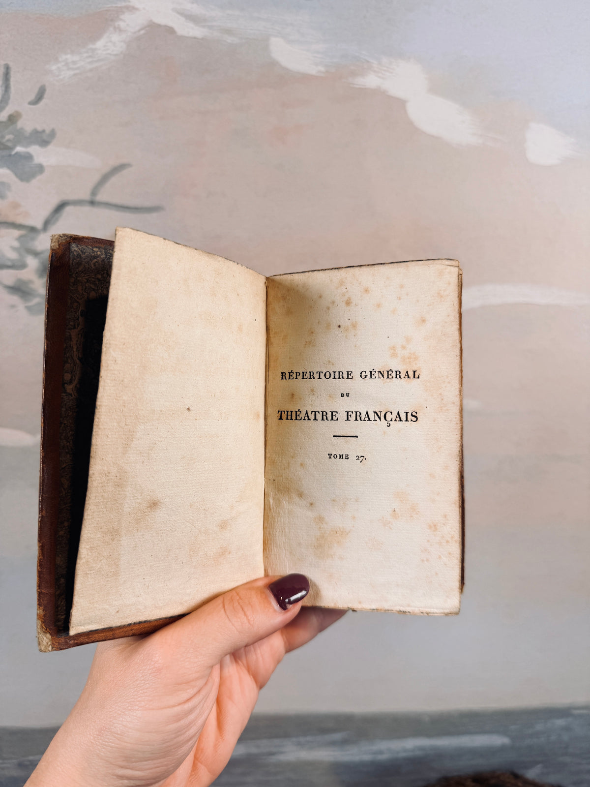 1822 "Repertoire general du theatre francais" book [French]