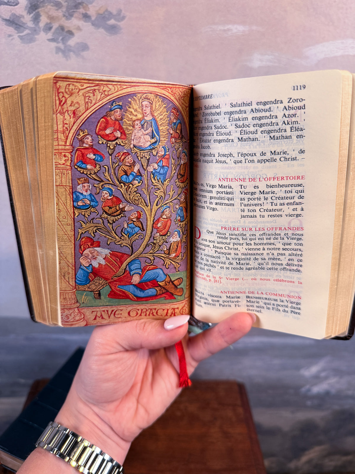 1967 "Missel quotidien vesperal" book, brown [French]