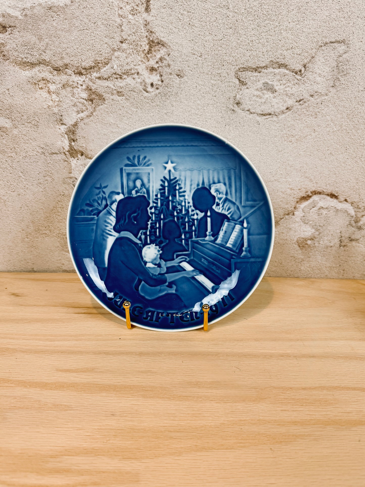 Danish Christmas plates, set of 5