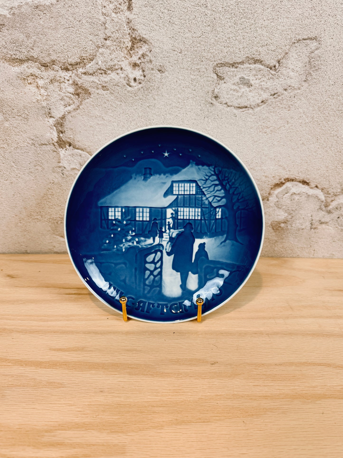 Danish Christmas plates, set of 5